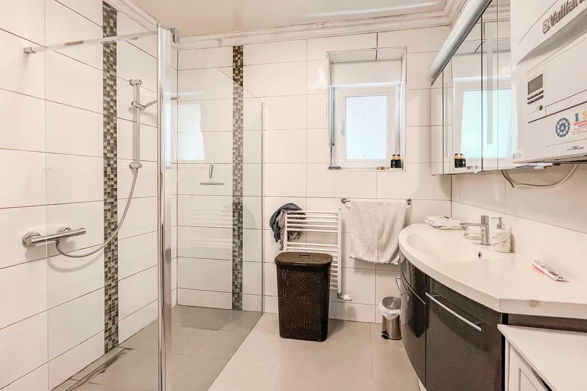 7-Zimmer-Haus kaufen in Wiener Neustadt – 250 m², € 699.000 – Bild 7 von 13