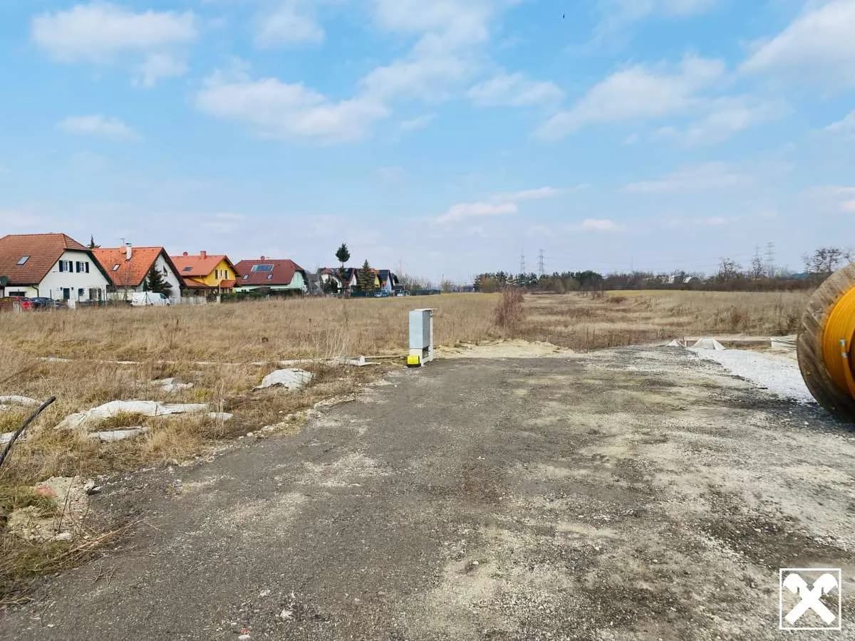 Grundstück kaufen in Tulln – 622 m², € 155.000