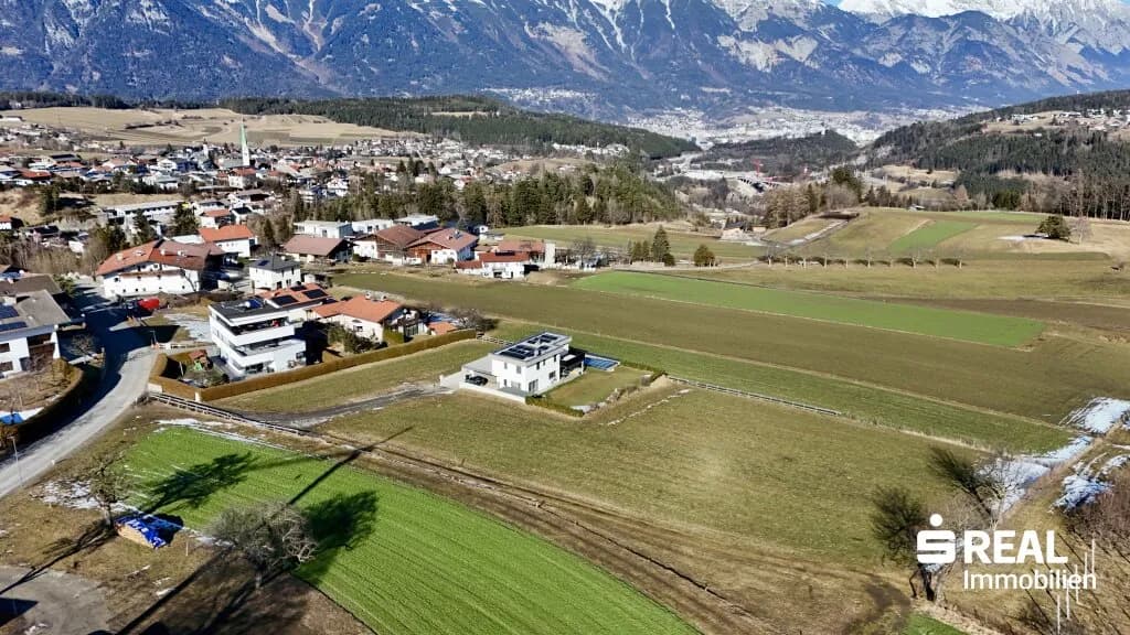 Grundstück kaufen in Innsbruck-Land – 780 m², € 990.000 – Bild 7 von 9