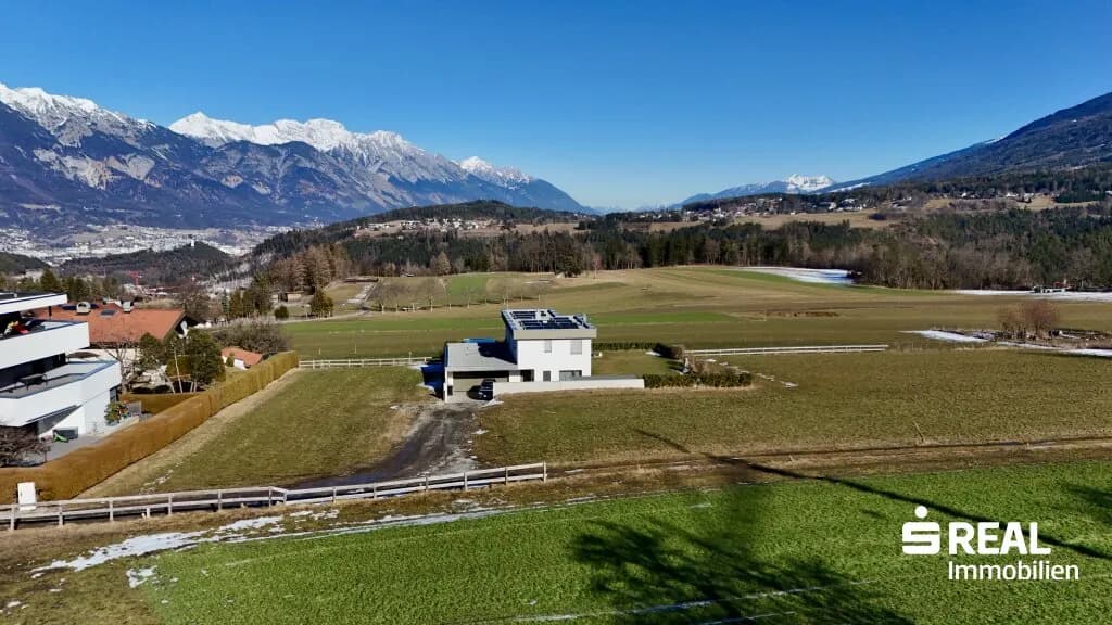 Grundstück kaufen in Innsbruck-Land – 780 m², € 990.000 – Bild 8 von 9
