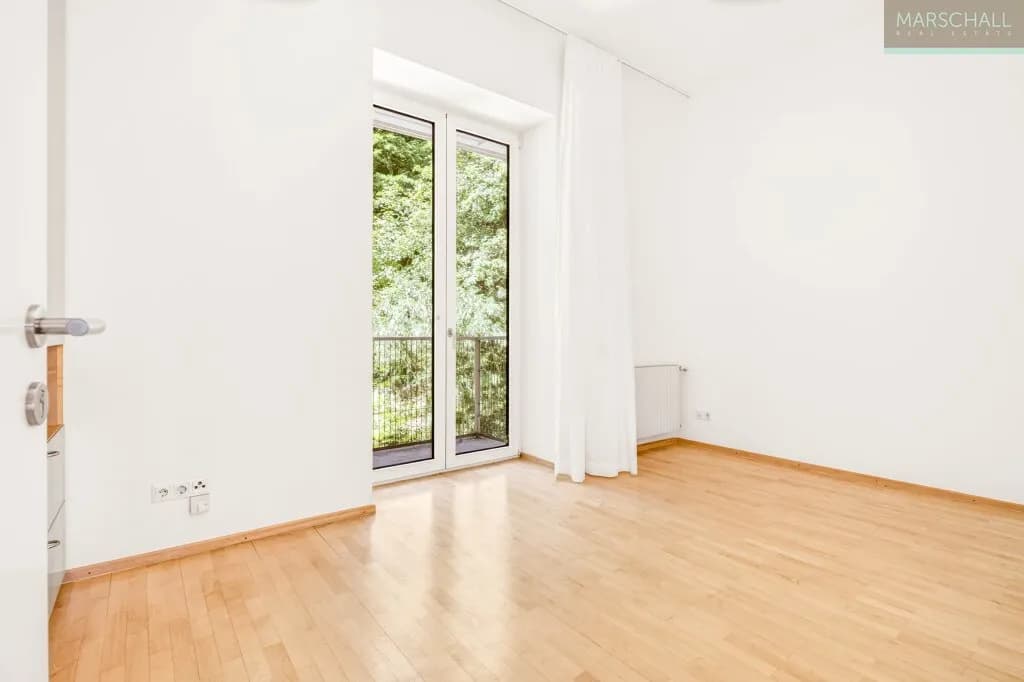 13-Zimmer-Immobilie mieten in Mödling – 569 m², € 14.300 – Bild 18 von 53