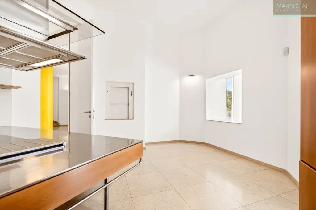 13-Zimmer-Immobilie mieten in Mödling – 569 m², € 14.300 – Bild 21 von 53