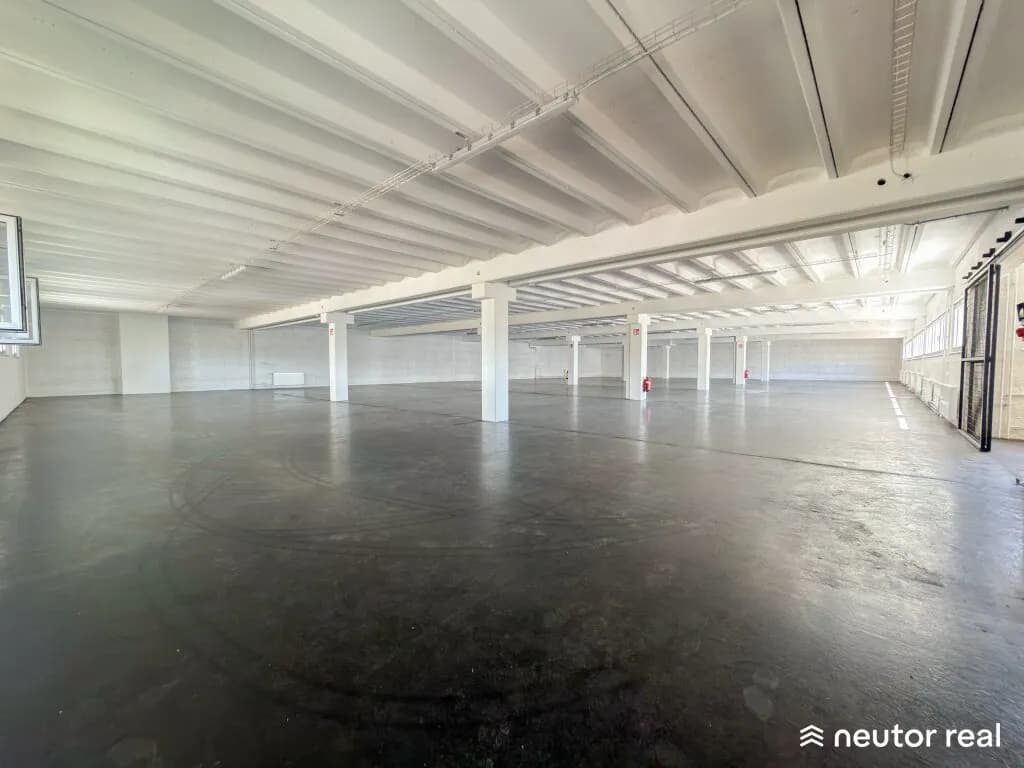Gewerbeimmobilie mieten in Wien – 1 699 m², € 9.175 – Bild 4 von 19