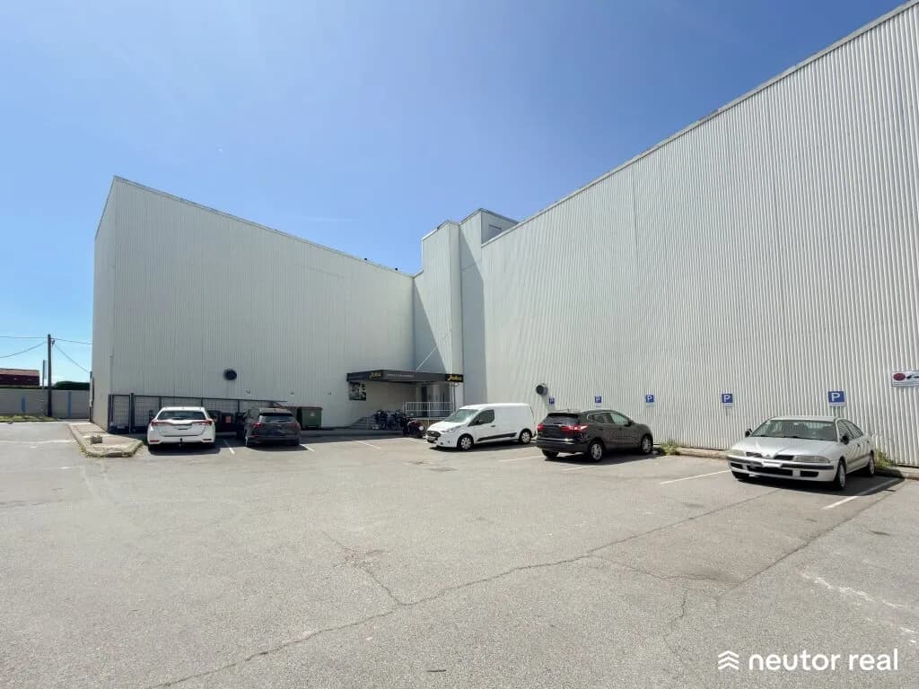 Gewerbeimmobilie mieten in Wien – 1 699 m², € 9.175 – Bild 12 von 19