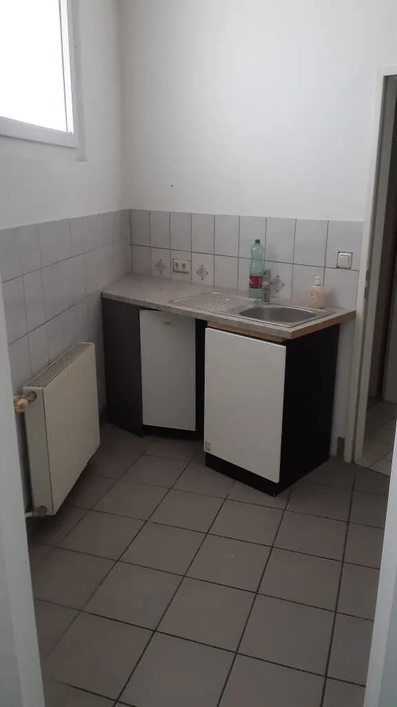 Gewerbeimmobilie mieten in Linz Land – 41 m², € 486 – Bild 5 von 8