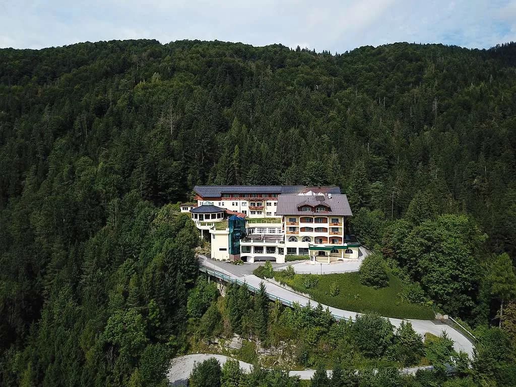 63-Zimmer-Gewerbeimmobilie kaufen in Kitzbühel – 6 612 m² – Bild 3 von 10