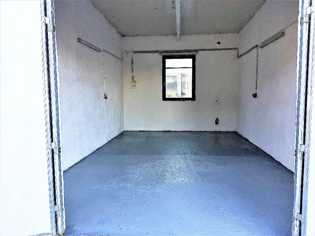 Gewerbeimmobilie mieten in Wiener Neustadt Land – 36 m², € 449