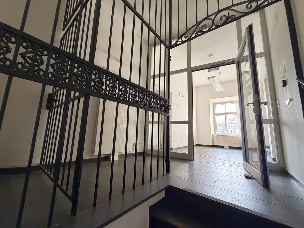 Gewerbeimmobilie mieten in Graz – 461 m², € 6.219 – Bild 7 von 17