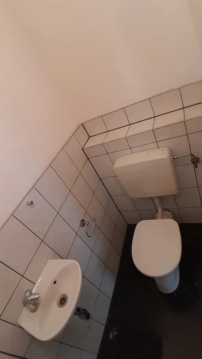 3-Zimmer-Gewerbeimmobilie mieten in Wien – 33 m², € 681 – Bild 4 von 5