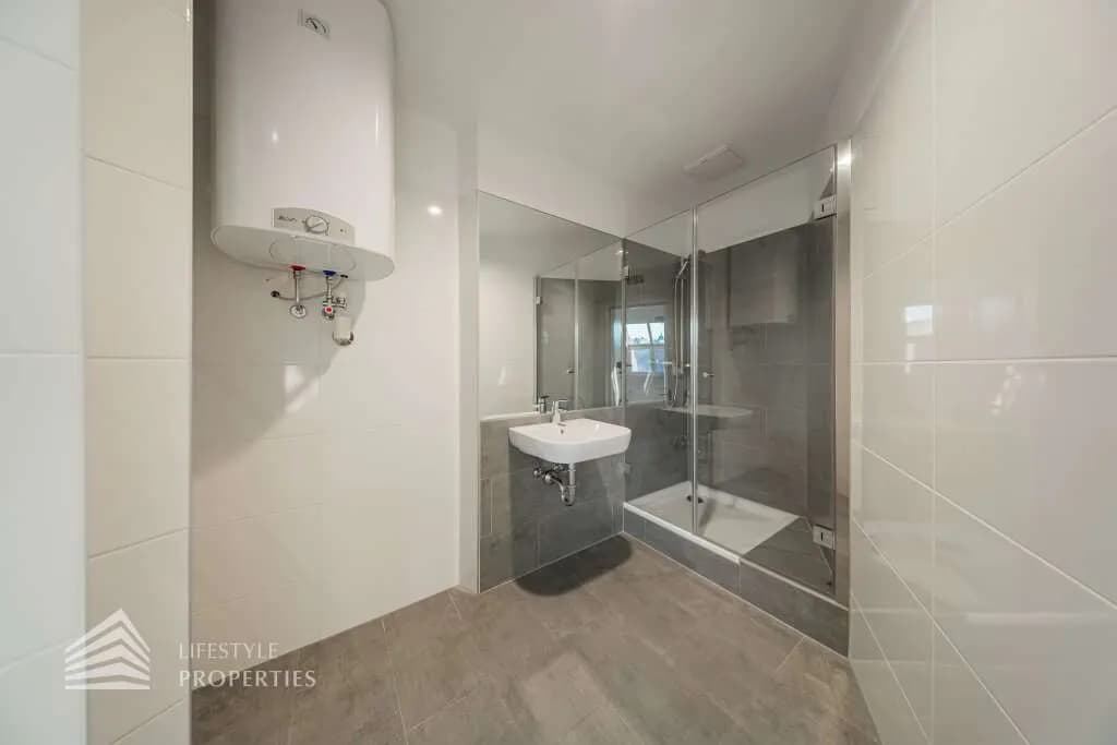 6-Zimmer-Gewerbeimmobilie mieten in Wien – 200 m², € 4.568 – Bild 16 von 20