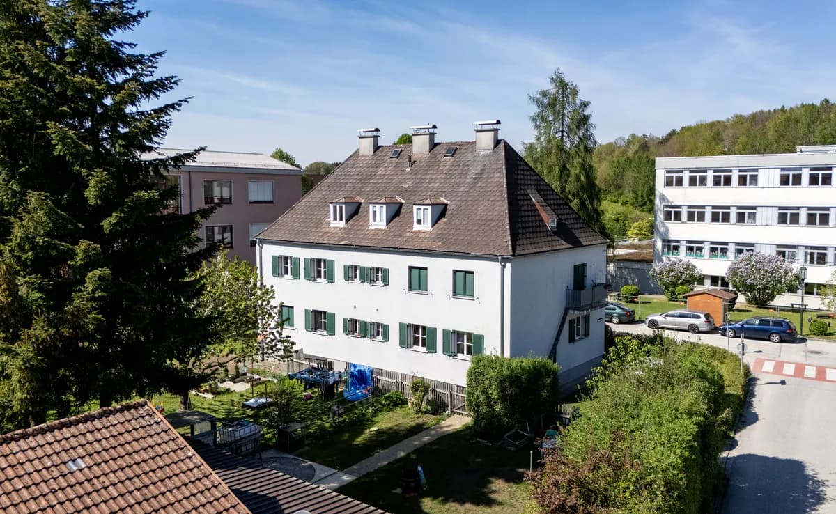2-Zimmer-Wohnung mieten in Gmunden – 64,3 m², € 769