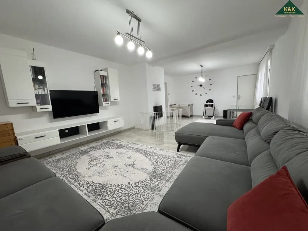 5-Zimmer-Haus kaufen in Baden – 156,88 m², € 398.000 – Bild 3 von 11