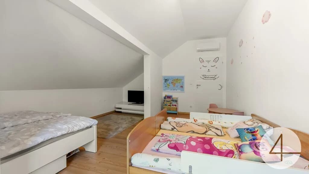 8-Zimmer-Gewerbeimmobilie kaufen in Gänserndorf – 208,33 m², € 619.000 – Bild 22 von 26
