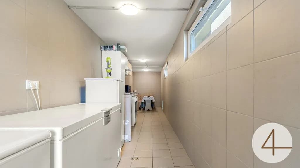 8-Zimmer-Gewerbeimmobilie kaufen in Gänserndorf – 208,33 m², € 619.000 – Bild 24 von 26