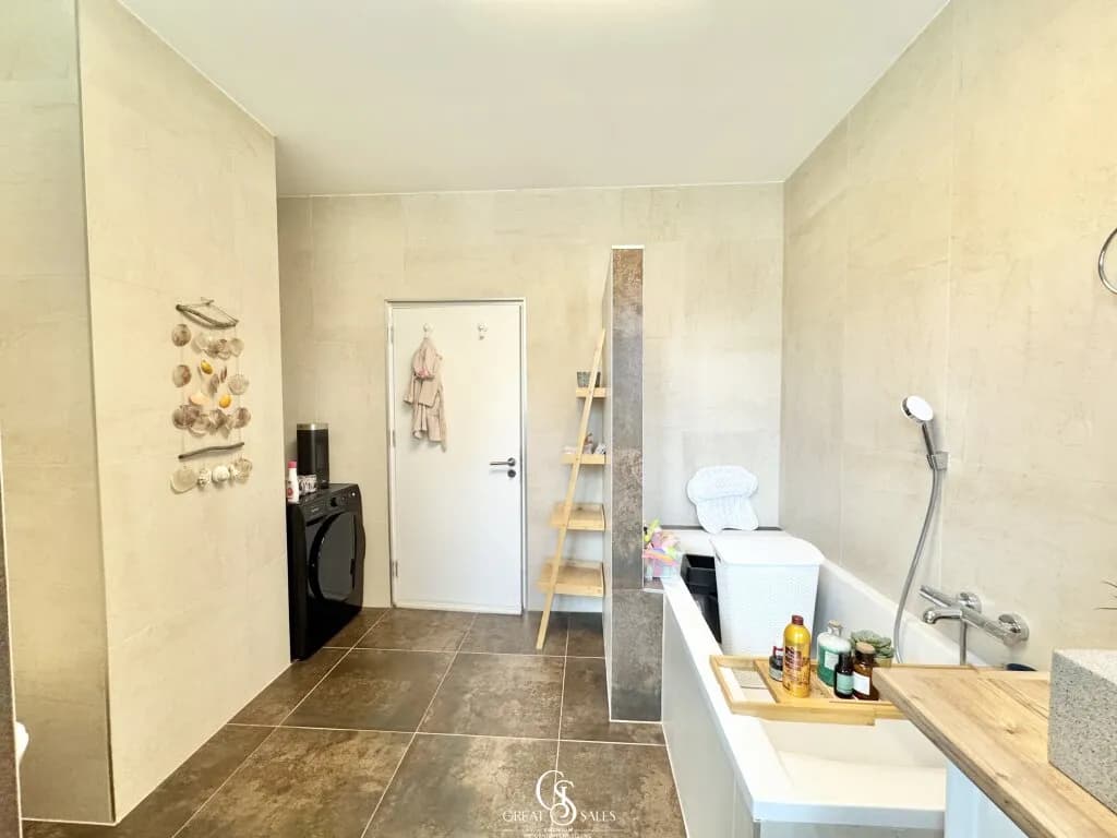 4-Zimmer-Wohnung mieten in Graz – 156,11 m², € 1.635 – Bild 20 von 44