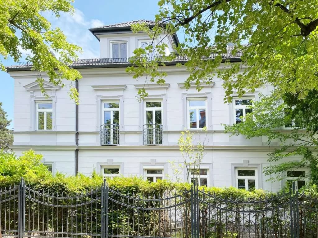 12-Zimmer-Gewerbeimmobilie kaufen in Wels – 364 m², € 1.700.000 – Bild 2 von 39