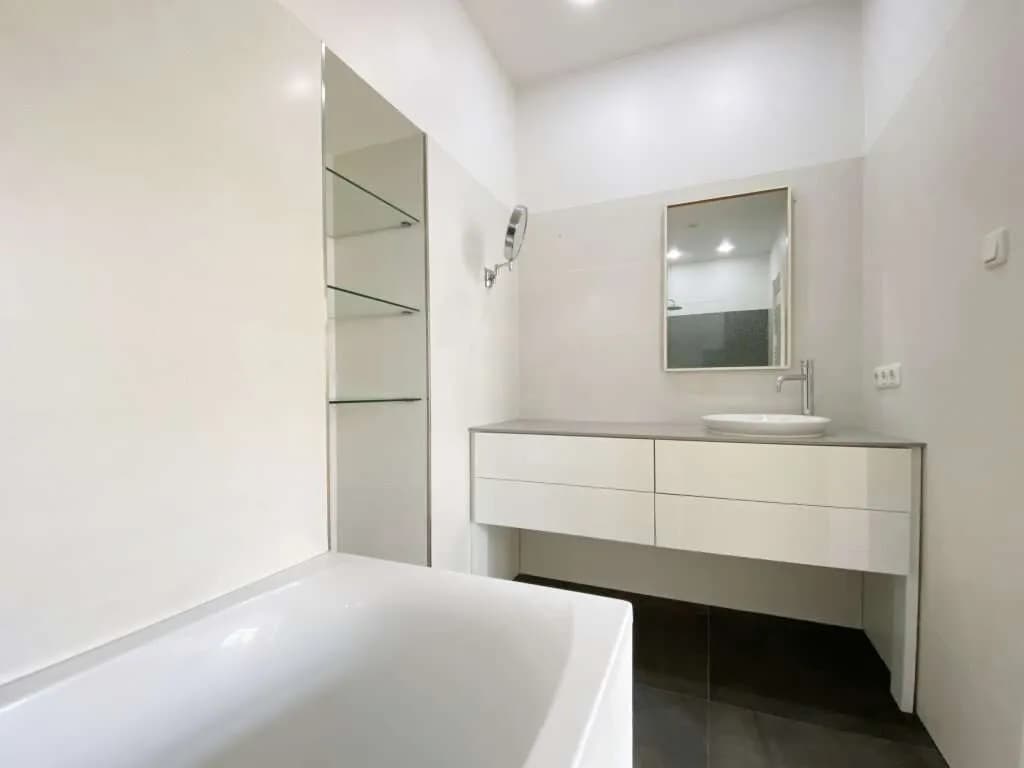 12-Zimmer-Gewerbeimmobilie kaufen in Wels – 364 m², € 1.700.000 – Bild 26 von 39