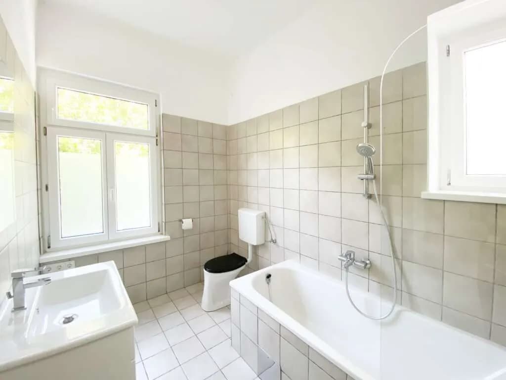 12-Zimmer-Gewerbeimmobilie kaufen in Wels – 364 m², € 1.700.000 – Bild 30 von 39