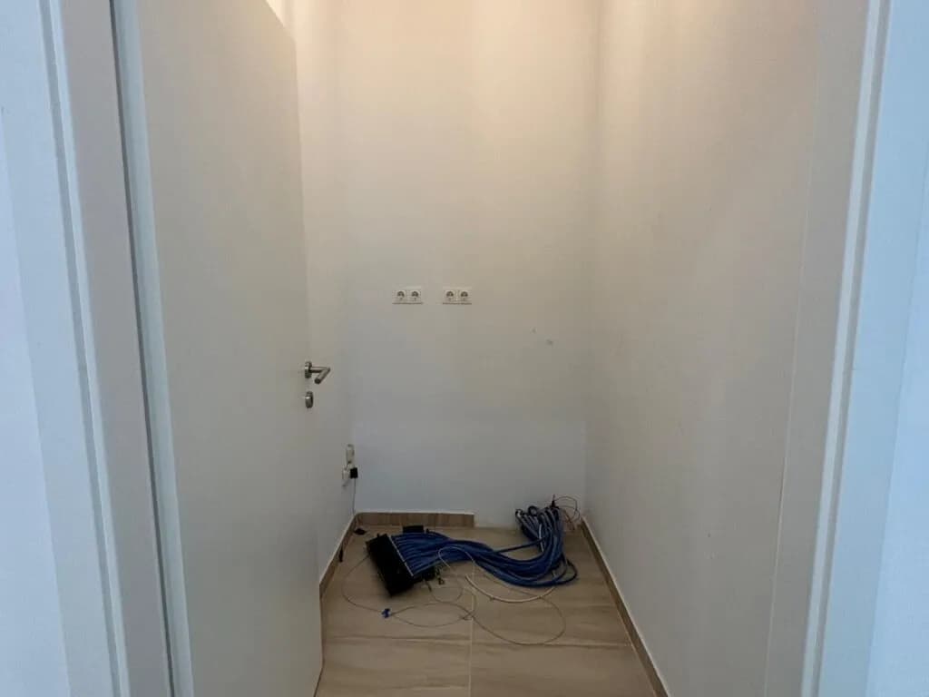 6-Zimmer-Gewerbeimmobilie mieten in Tulln – 188 m², € 1.316 – Bild 15 von 25
