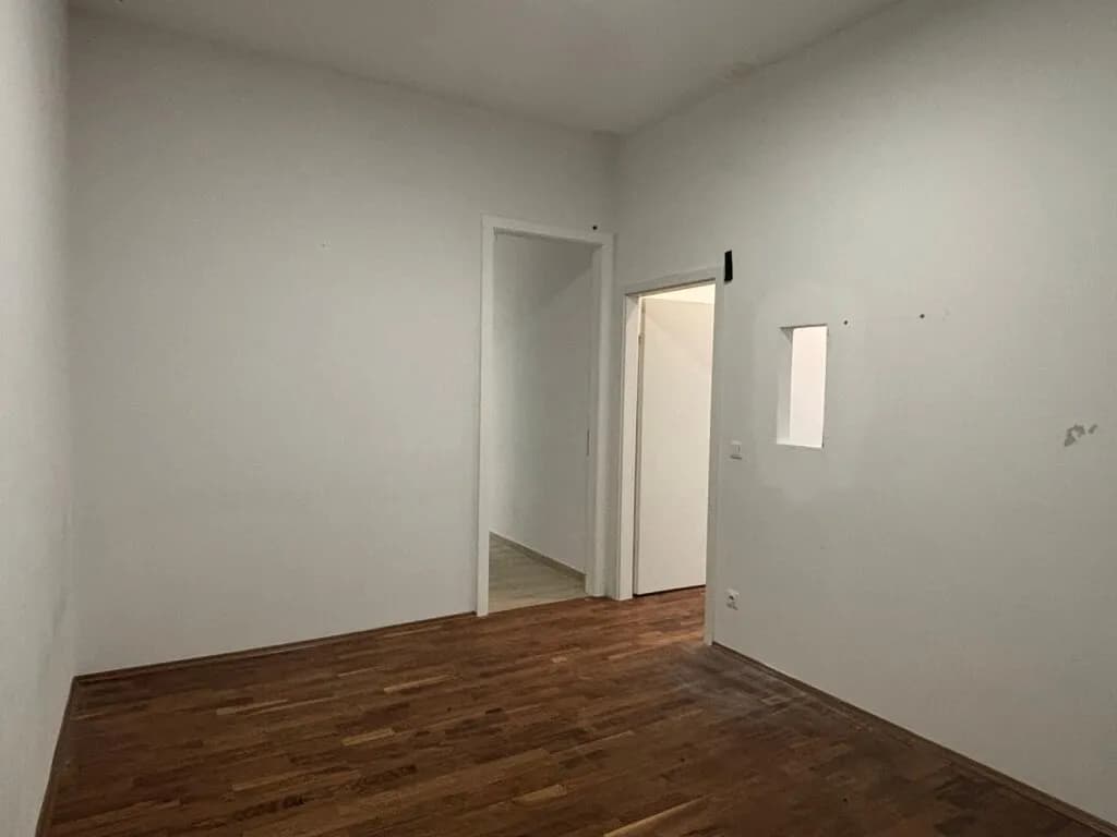 6-Zimmer-Gewerbeimmobilie mieten in Tulln – 188 m², € 1.316 – Bild 17 von 25