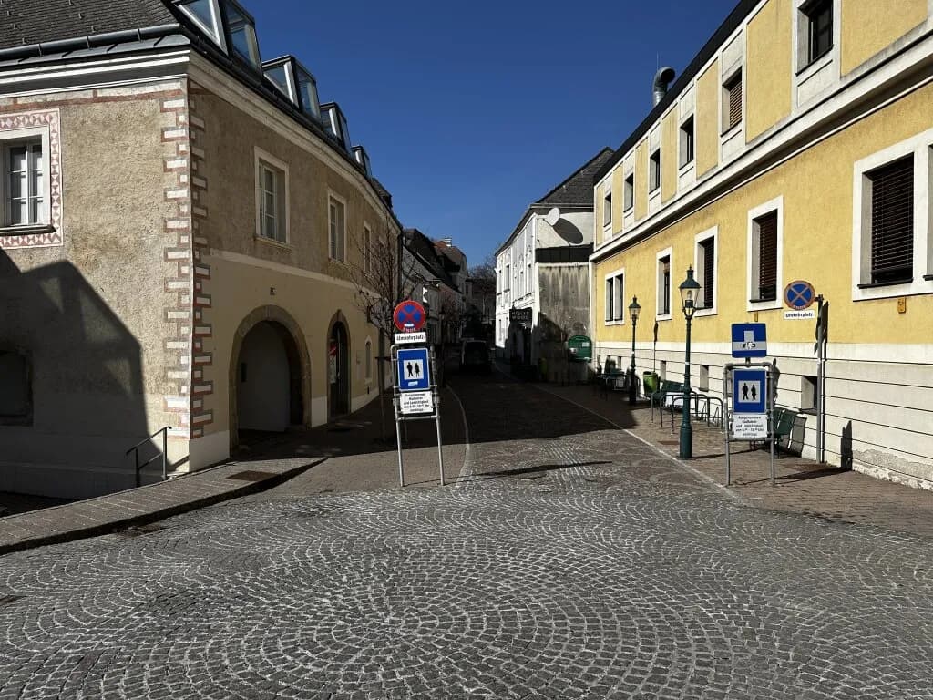 6-Zimmer-Gewerbeimmobilie mieten in Tulln – 188 m², € 1.316 – Bild 24 von 25