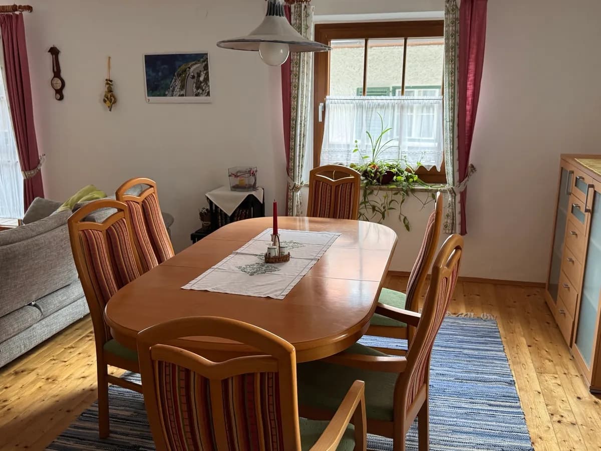 4-Zimmer-Wohnung kaufen in Vöcklabruck – 132 m², € 448.000 – Bild 2 von 5