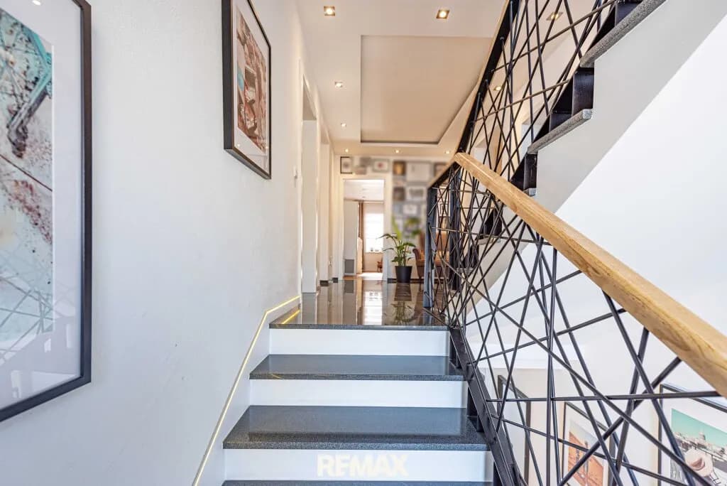 9-Zimmer-Gewerbeimmobilie kaufen in Gmunden – 347,68 m², € 888.888 – Bild 12 von 25