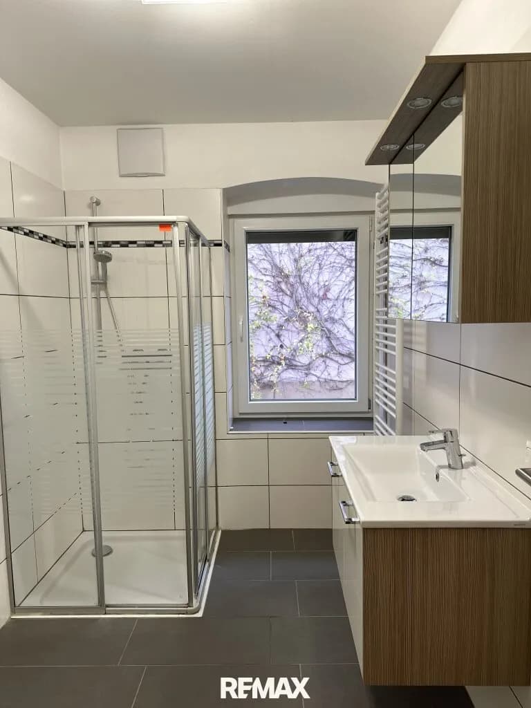 9-Zimmer-Gewerbeimmobilie kaufen in Gmunden – 347,68 m², € 888.888 – Bild 24 von 25