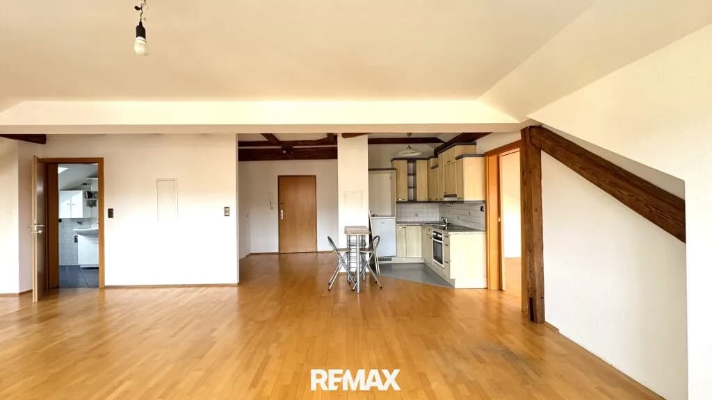 2-Zimmer-Wohnung mieten in Weiz – 81 m², € 733