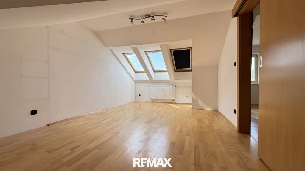 2-Zimmer-Wohnung mieten in Weiz – 81 m², € 733 – Bild 3 von 6