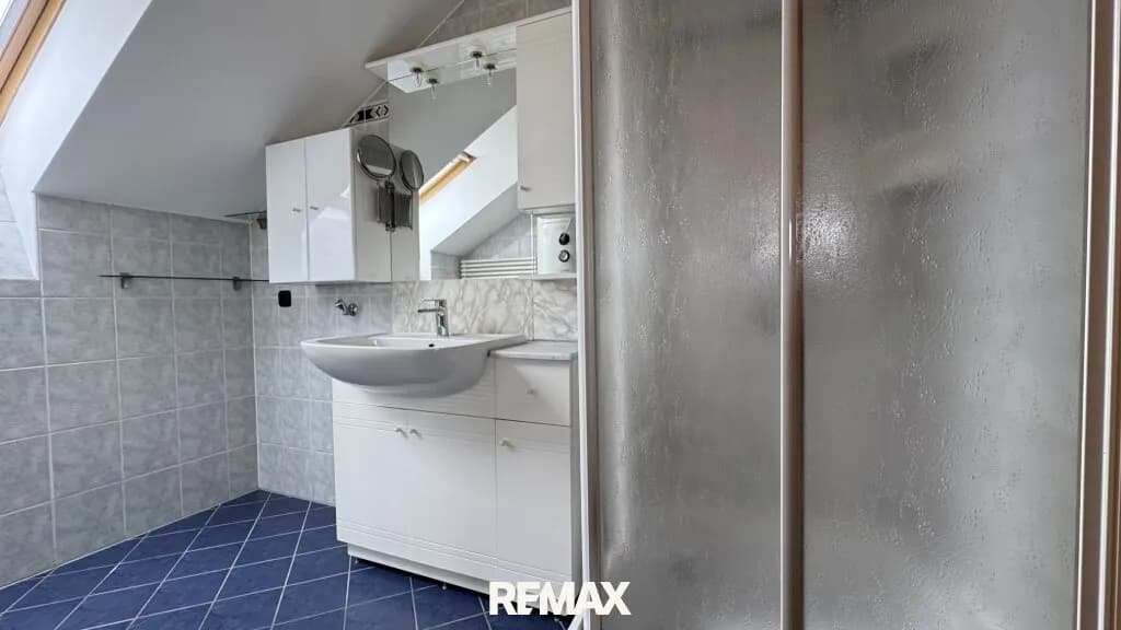 2-Zimmer-Wohnung mieten in Weiz – 81 m², € 733 – Bild 5 von 6