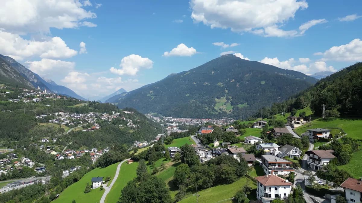 Grundstück kaufen in Landeck – 527 m², € 180.000 – Bild 2 von 5