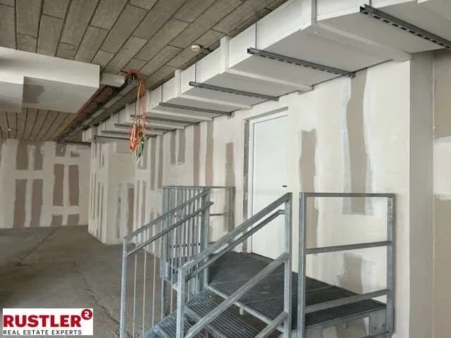 Gewerbeimmobilie mieten in Wien – 898 m², € 11.657 – Bild 9 von 20