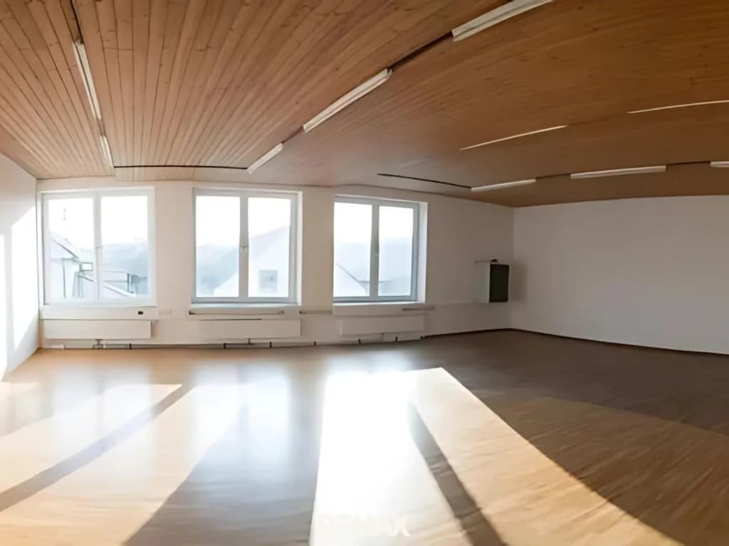 4-Zimmer-Gewerbeimmobilie mieten in Freistadt – 220 m², € 1.850 – Bild 2 von 6