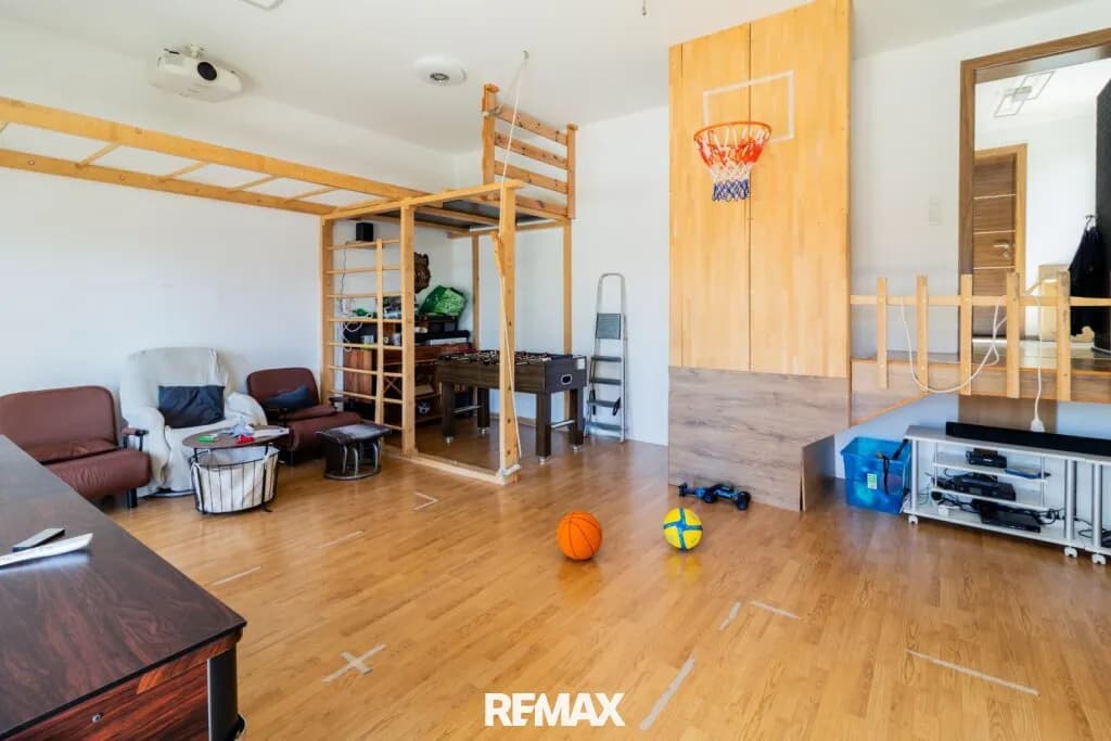 7-Zimmer-Haus kaufen in Freistadt – 228,5 m² – Bild 11 von 17