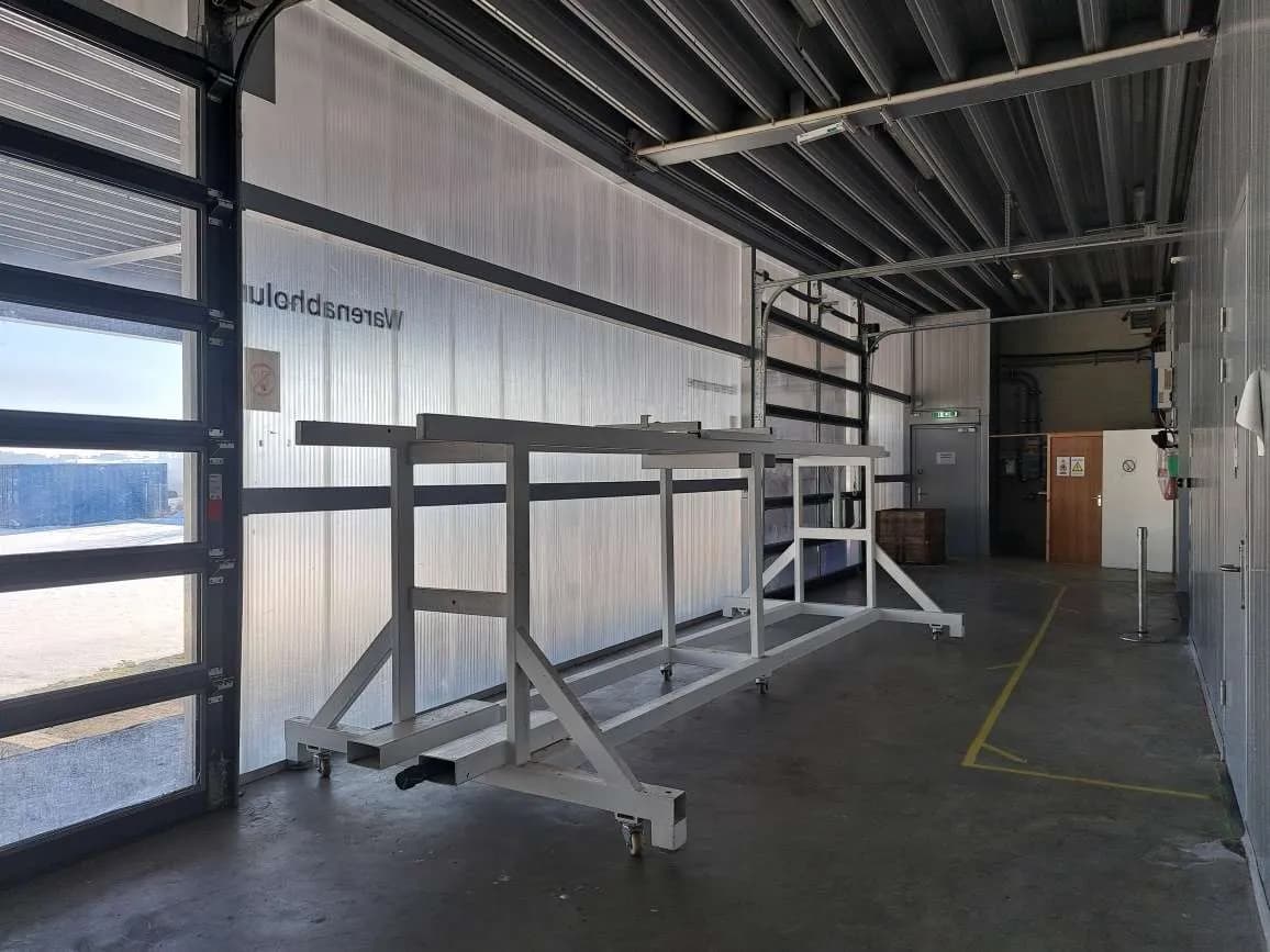 Gewerbeimmobilie mieten in Vöcklabruck – 4 437 m², € 20.000