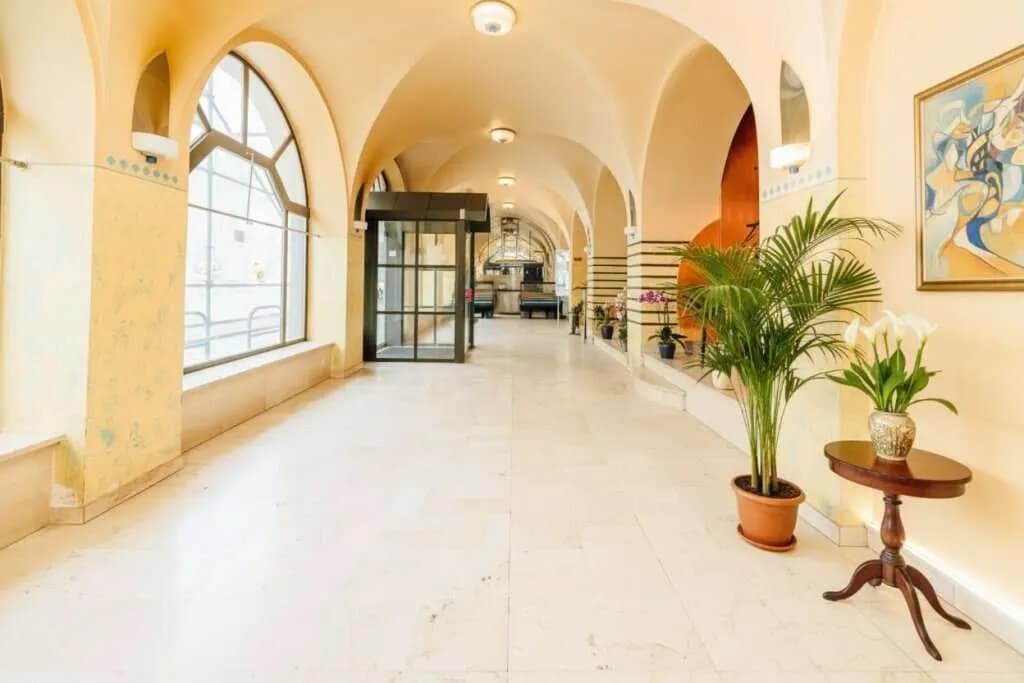 Gewerbeimmobilie kaufen in Graz – 350 m², € 499.000