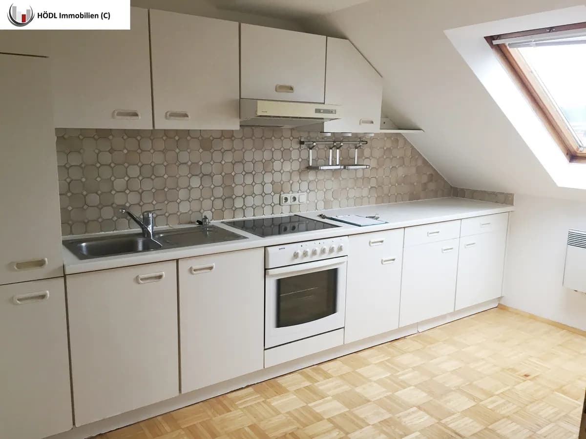 1-Zimmer-Wohnung mieten in Graz – 40 m², € 562 – Bild 2 von 5