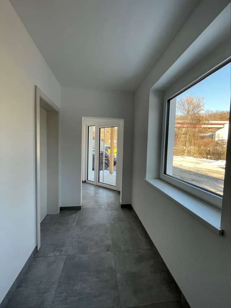 Gewerbeimmobilie mieten in Villach – 72 m², € 1.300 – Bild 2 von 10