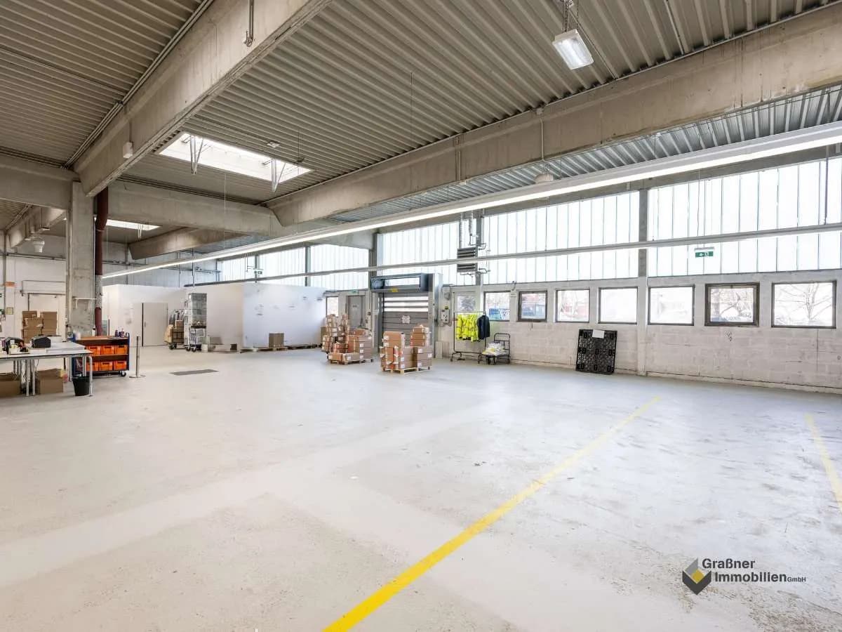 Gewerbeimmobilie mieten in Wien – 6 518 m², € 6 – Bild 3 von 5