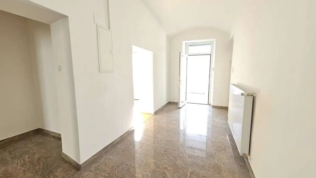 Gewerbeimmobilie mieten in Klagenfurt – 200 m², € 2.600 – Bild 5 von 5