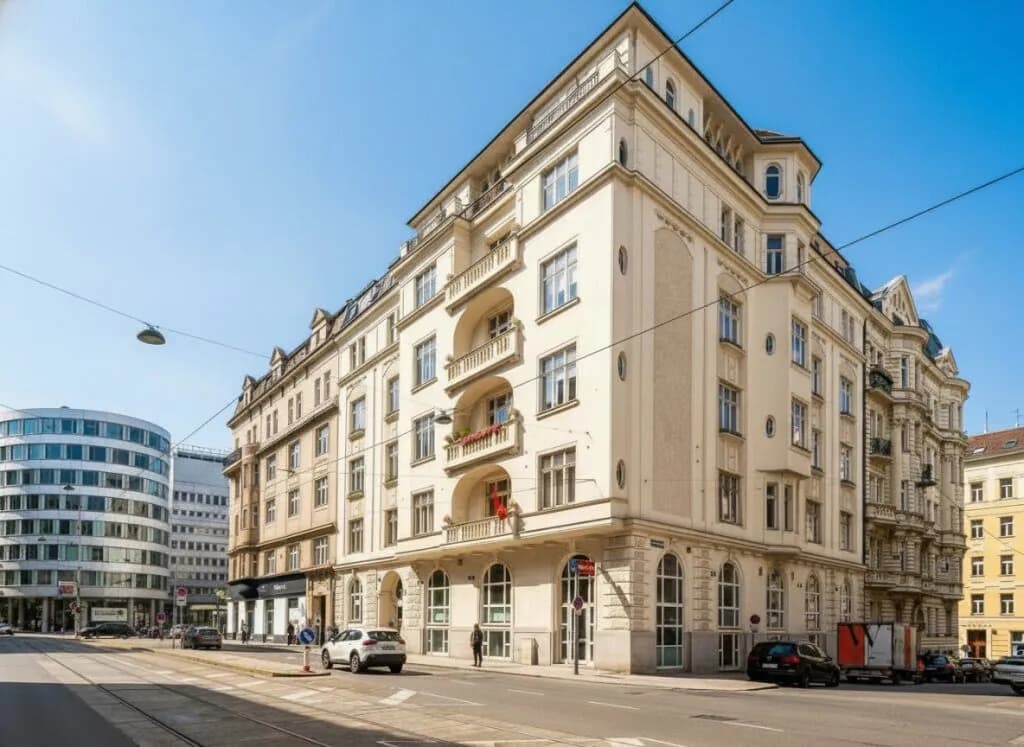 8-Zimmer-Gewerbeimmobilie mieten in Wien – 402 m², € 7.996