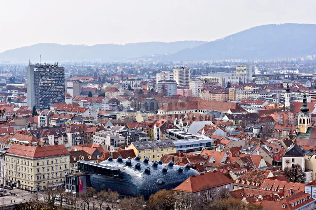 Gewerbeimmobilie kaufen in Graz – 180 m², € 550.000
