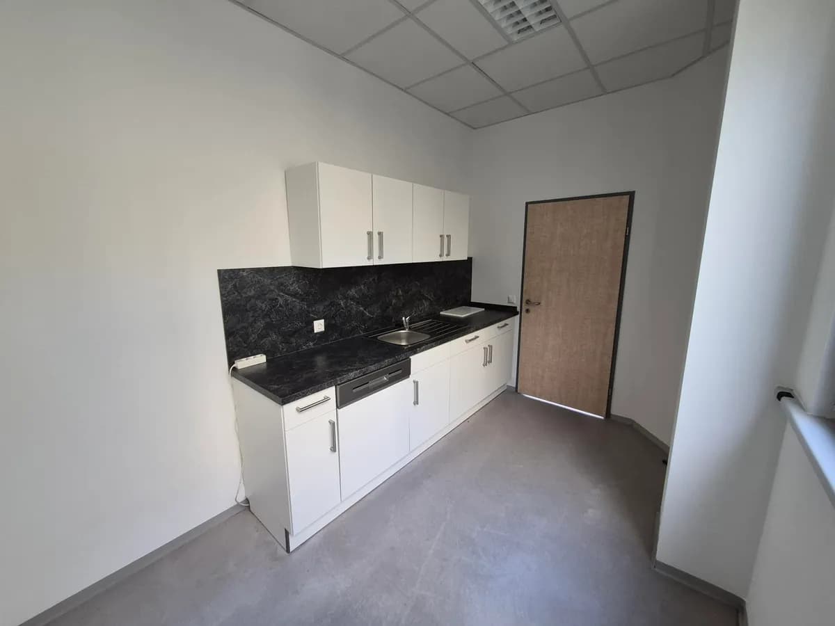 Gewerbeimmobilie mieten in Güssing – 240 m² – Bild 6 von 11