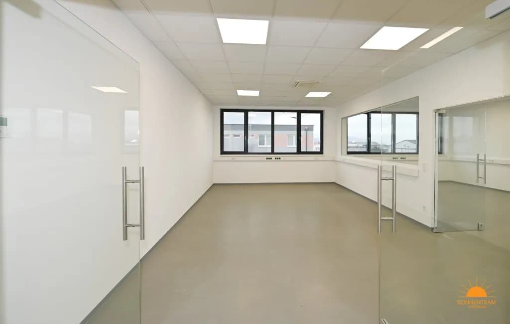 5-Zimmer-Gewerbeimmobilie mieten in Baden – 278 m², € 3.000 – Bild 4 von 18