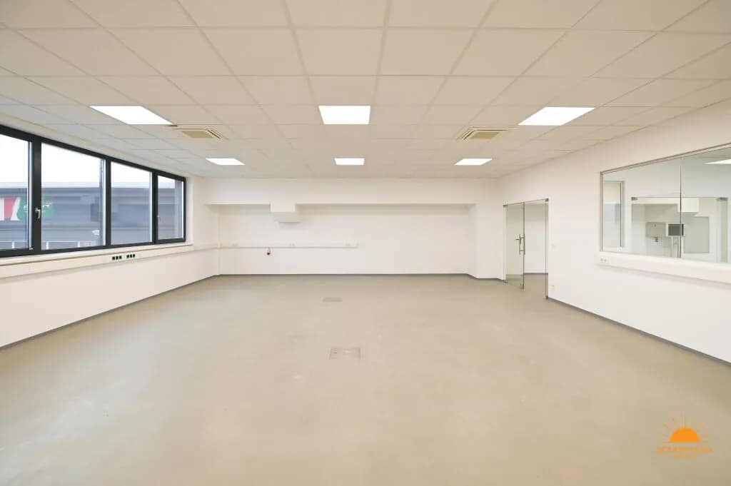 5-Zimmer-Gewerbeimmobilie mieten in Baden – 278 m², € 3.000 – Bild 12 von 18