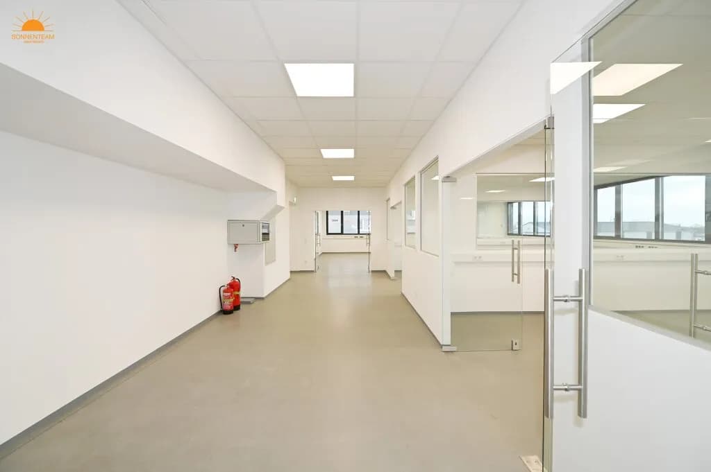 5-Zimmer-Gewerbeimmobilie mieten in Baden – 278 m², € 3.000 – Bild 13 von 18