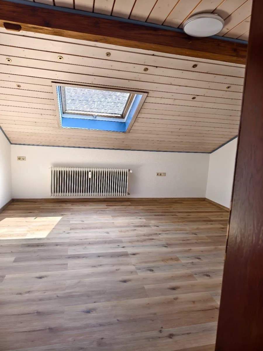 4-Zimmer-Wohnung mieten in Dornbirn – 120 m², € 1.200 – Bild 6 von 9