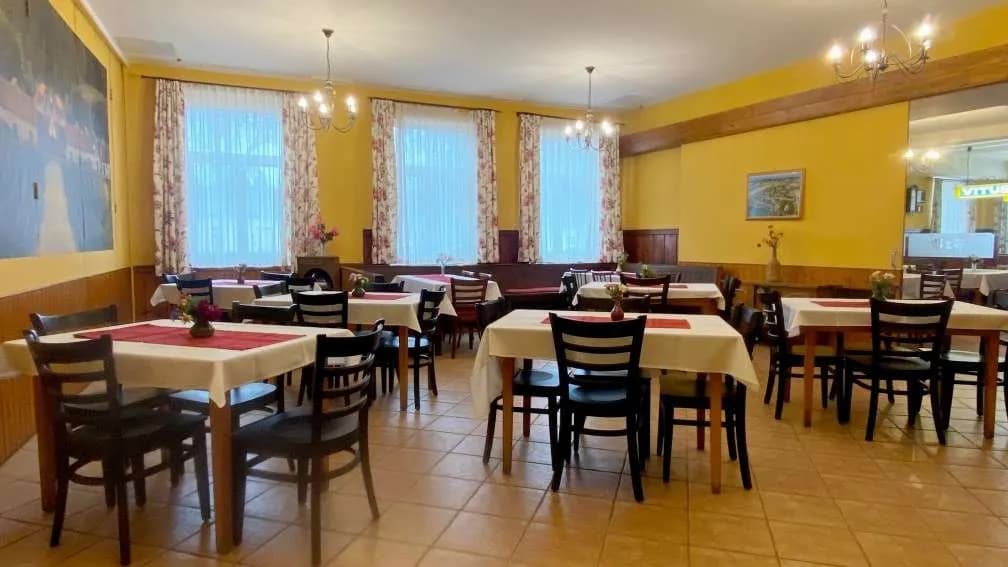 Gewerbeimmobilie mieten in Mistelbach – 430 m², € 2.460 – Bild 9 von 63