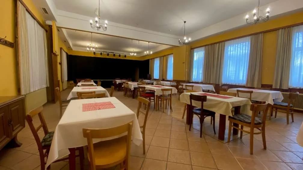 Gewerbeimmobilie mieten in Mistelbach – 430 m², € 2.460 – Bild 14 von 63